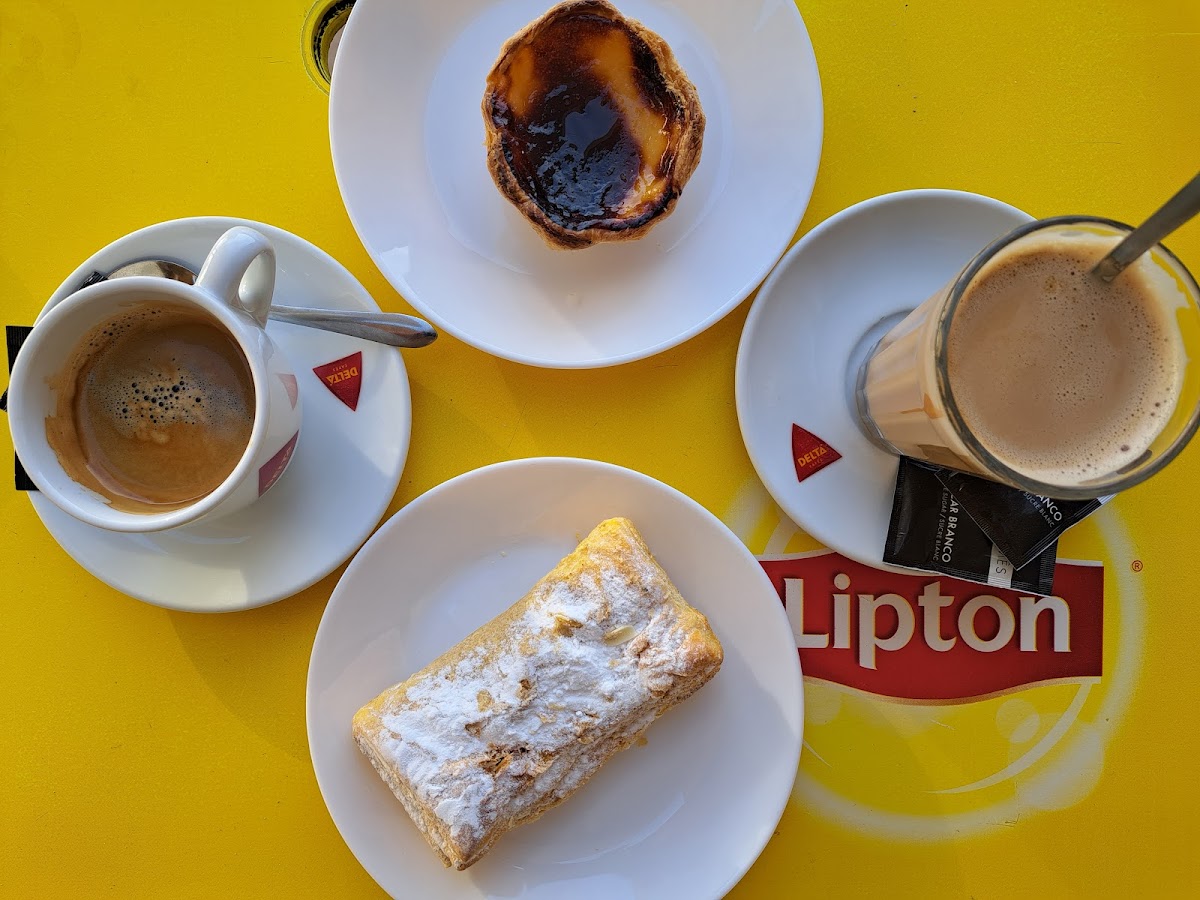 Pastelaria E Gelataria Barhon-8